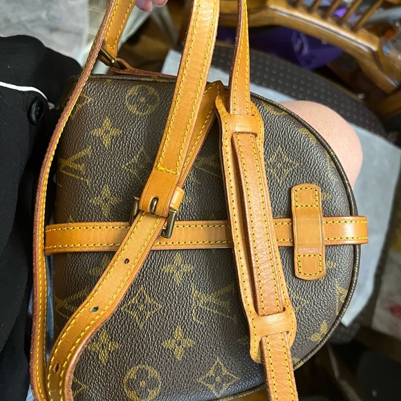Louis Vuitton  Monogram  Chantilly Crossbody Bag - Picture 7 of 7